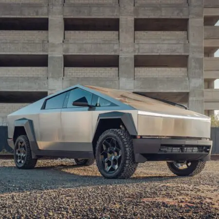 Tesla Cybertruck – UP Carbon Fiber Fenders And UP CYBRHEX Wheels