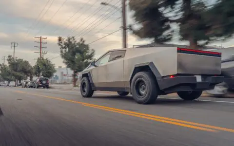 Tesla Cybertruck UP 03 Beadlock Wheels in Satin Black Image 9
