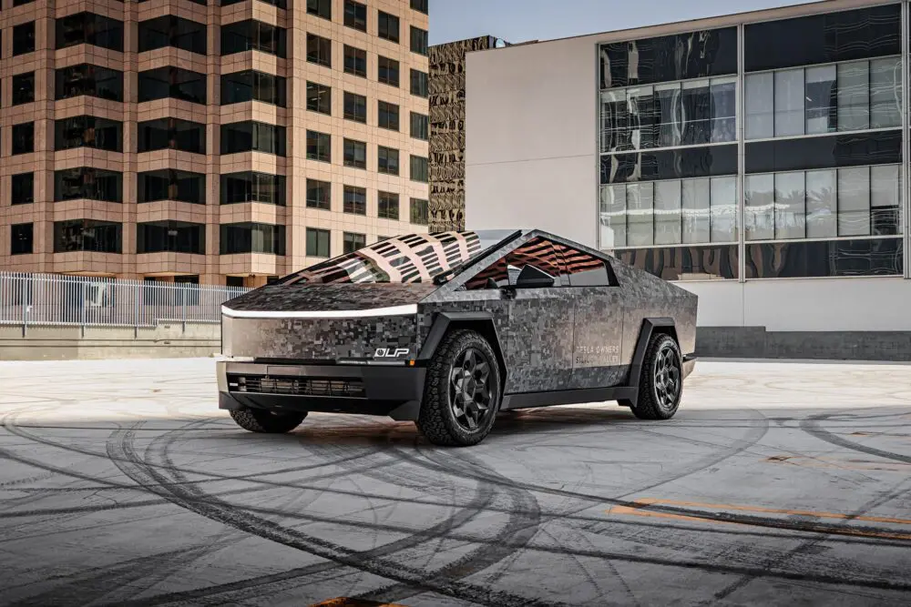 Digital Camo Wrapped Tesla Cybertruck – UP CYBRHEX Wheels in Satin Black
