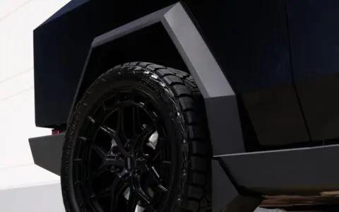 Tesla Cybertruck – Vossen Hybrid Forged HFX-1 Wheels_Image15_