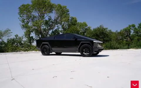 Tesla Cybertruck – Vossen Hybrid Forged HFX-1 Wheels_Image28_