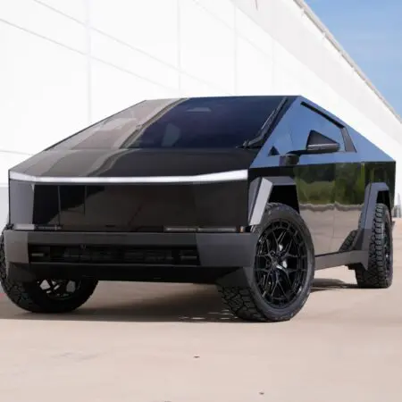 Tesla Cybertruck – Vossen Hybrid Forged HFX-1 Wheels_Image3_