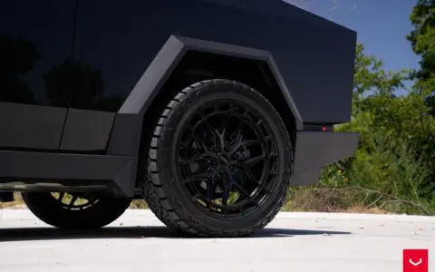 Tesla Cybertruck – Vossen Hybrid Forged HFX-1 Wheels_Image42_