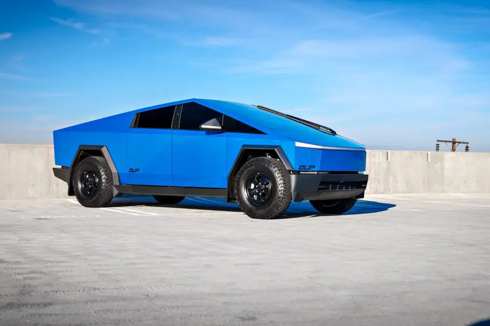 Lapis Lazuli Tesla Cybertruck – UP.FIT Forged PD Wheels In Satin Black
