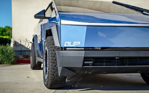 Gloss Dusk Sky Blue Tesla Cybertruck - UP-03 Forged Beadlock Wheels in Satin Titanium