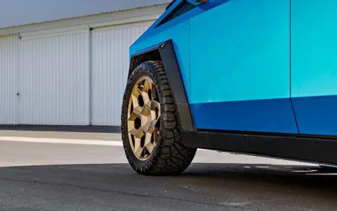 DennisCW's Gloss Metallic Blue Tesla Wrapped Cybertruck on 24 inch CYBRHEX Forged Wheels in Satin Bronze
