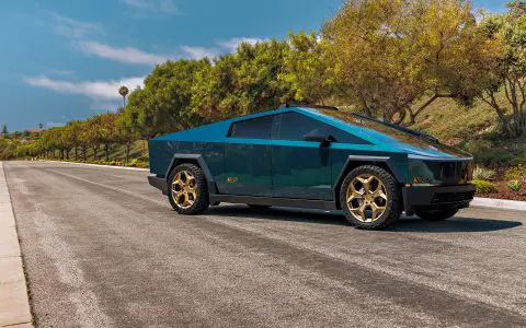 DennisCW's Aqua Blue PPF Cybertruck on UP Forged CYBRSPOKE in Satin Bronze