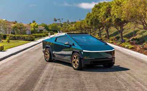 DennisCW's Aqua Blue PPF Cybertruck on UP Forged CYBRSPOKE in Satin Bronze