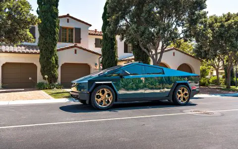 DennisCW's Aqua Blue PPF Cybertruck on UP Forged CYBRSPOKE in Satin Bronze