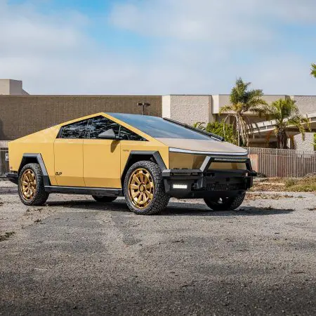 Tan Wrapped Tesla Cybertruck with 24-inch UP Forged CYBRNOVA in Satin Bronze