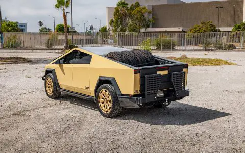 Tan Wrapped Tesla Cybertruck with 24-inch UP Forged CYBRNOVA in Satin Bronze
