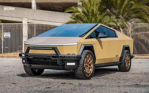 Tan Wrapped Tesla Cybertruck with 24-inch UP Forged CYBRNOVA in Satin Bronze