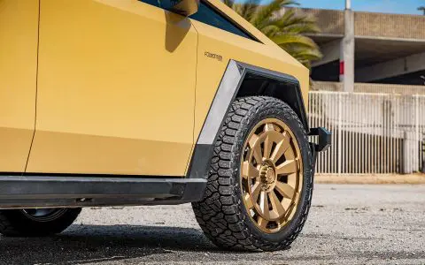 Tan Wrapped Tesla Cybertruck with 24-inch UP Forged CYBRNOVA in Satin Bronze