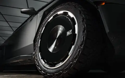 UP Forged CYBRDISC: The VIP Wheel That Finally Gives the Tesla Cybertruck a Luxury Face 7 Tesla Cybertruck UP Forged CYBRDISC 24-Inch Wheels Unplugged Performance 10